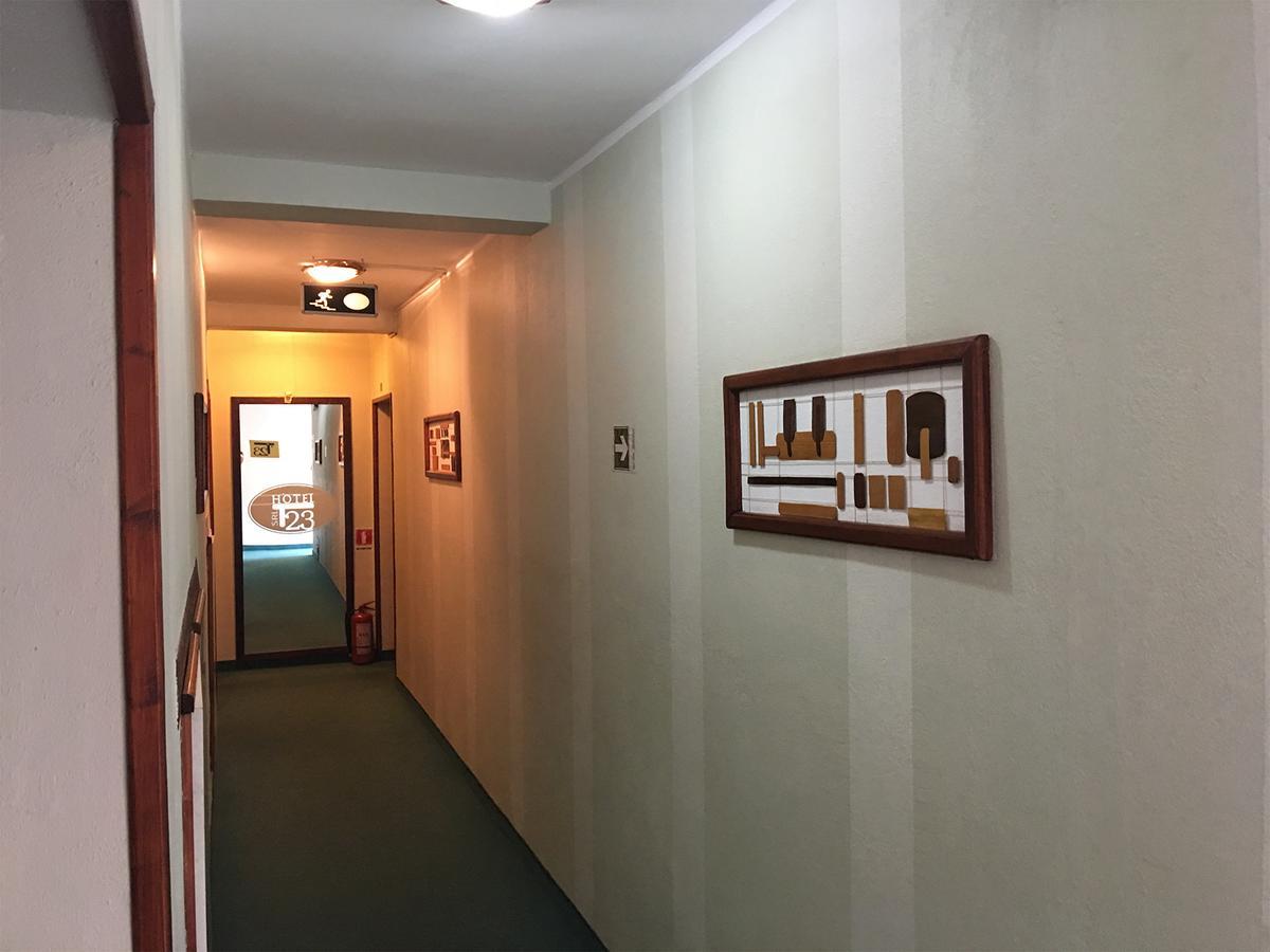 Hotel T23 Iasi Extérieur photo